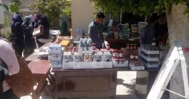 كلية التجارة بدمياط تنظم معرض خيرى وآخر للأسر المنتجة قبل شهر رمضان