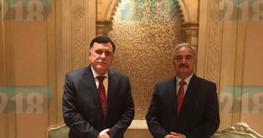 حفتر يلتقى السراج قرب باريس وسط مساع فرنسية