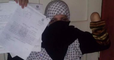 بالصور.. مواطنة معاقة تناشد الحكومة لترخيص كشك لها بالمنيل