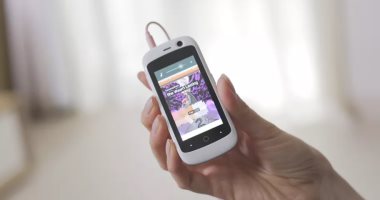بالصور.."Jelly" هاتف ذكى جديد بشاشة 2 بوصة فقط
