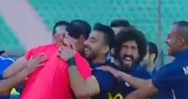 بالفيديو.. صلاح أمين يحرز الهدف الثالث للإنتاج فى مرمى طنطا 