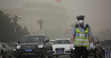 بالصور.. عاصفة ترابية تجتاح شمال الصين