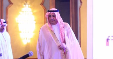 ممر شرفى لرئيس الاتحاد العربى فى الزمالك بأعلام مصر والسعودية والزمالك