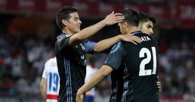 ريال مدريد يسحق غرناطة بالبدلاء ويطارد برشلونة على قمة الدوري الإسباني