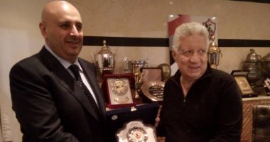  الزمالك يهدى درع النادى لرئيس الاتحاد العربى وعضوية شرفية ثانية للسفير