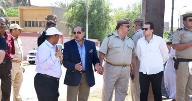 بالصور .. محافظ سوهاج يكلف رؤساء المدن بالتواصل مع منظمات المجتمع المدنى