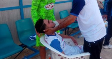 بالصور والفيديو.. إصابة لاعب الإسماعيلى بإغماء وارتجاج بالمخ وفقدان النطق