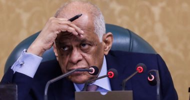 رئيس البرلمان: من لا يحترم الزى العسكرى لا مكان له فى المجلس