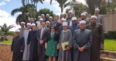 سفيرة مصر بأوغندا تدعو البعثة الأزهرية للحفاظ على وسطية الإسلام