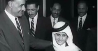 محمد بن راشد ينشر صورة نادرة من طفولته مع الرئيس جمال عبد الناصر