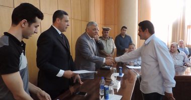 بالصور.. مدير أمن البحيرة يكرم 30 ضابطا وفردا بإدارة البحث الجنائى