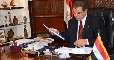 وزير القوى العاملة يتابع صرف مستحقات مواطن توفى فى إيطاليا