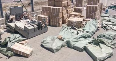 جمارك دمياط تضبط محاولة لتهريب كمية من قطع غيار السيارات النقل المستعملة 