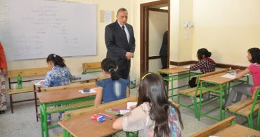 محافظ الجيزة يخصم من راتب مسئول النظافة ومساعد رئيس حى الهرم
