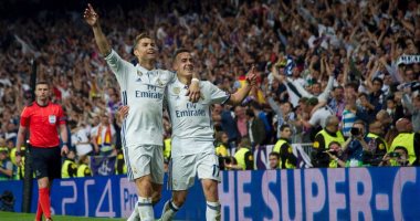 ريال مدريد يسحق إشبيلية برباعية ويواصل حلم التتويج بالدوري الإسباني