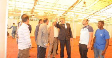 محافظ الجيزة يتفقد معارض السلع الغذائية ويوجه بتوفير وسائل الأمان والتهوية