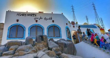 بالصور.. مهرجان الفنون الأول فى أسوان ينطلق بمشاركة 30 فنان