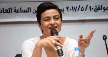 علا الشافعى: قيل لنا فى التسعينيات "شعوركن العارية سبب الزلزال"