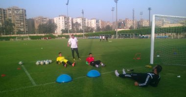 بالصور.. تدريب منتخب المحليين استعدادا لودية اليمن