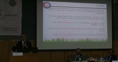 وزير العدل الأسبق من الإسكندرية: سعيد بفوز ماكرون والشباب هم أمل العالم