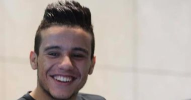 مصطفى فتحى يحضر احتفالية تأهل المنتخب للمونديال رغم الإصابة