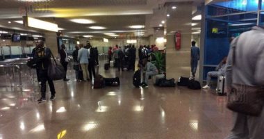 بالصور..وصول بعثتى كابس وزاناكو للقاهرة لملاقاة الأهلى والزمالك بدورى الأبطال