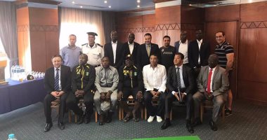 الزمالك بالأبيض وكابس يونايتد بالأخضر فى موقعة الغد