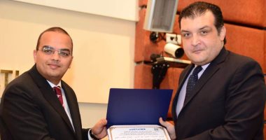 بالصور.. هيئة الاستثمار تكرم فريق عمل القانون الجديد تقديرا لجهودهم
