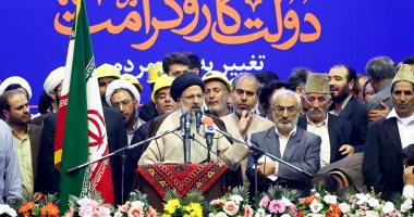 بالصور.. قبل ساعات من الصمت الانتخابى بإيران التيار المحافظ يحشد أنصاره