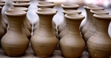 مدينة وصنعة.. ما سر شهرة قنا بالفخار؟