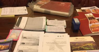 بالصور.. ضبط 10 شركات سياحة بدون ترخيص تنصب على راغبى أداء العمرة