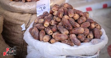 هل هلالك يا رمضان.. التمر يغزو الأسواق بأسعار متفاوتة
