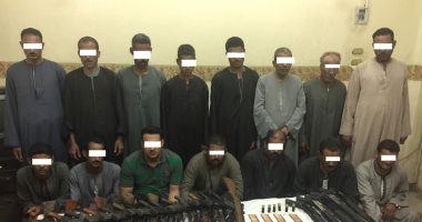 الداخلية تضبط 47 قطعة سلاح وتزيل 39 عقارا مخالفا وتبيد فدانى بانجو بالصعيد