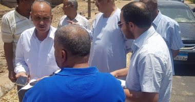 لجنة بالهيئة القومية لمياه الشرب تتفقد مواقع إنشاء محطات الصرف بإدفو
