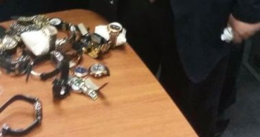 بالصور.. إحباط تهريب ساعات مرصعة بالأحجار الكريمة قيمتها 3 ملايين جنيه