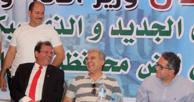 بدء مؤتمر جامعة القاهرة لإعلان تفاصيل الكشف الأثرى الجديد بالمنيا