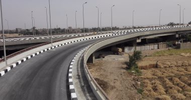 الرئيس يفتتح اليوم محور جرجا على النيل وكوبرى طهطا بسوهاج وكوبرى الكباش بالأقصر.. 8 محاور علوية بـ 918 مليون جنيه و6 كبارى جديدة ينتهى إنشاؤها 2018 .. وزير النقل: 3 كبارى بالصعيد فى يوليو المقبل