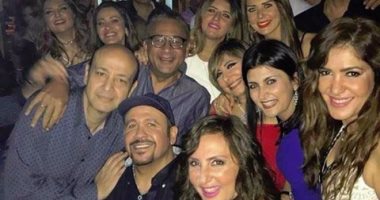 بالصور.. لميس الحديدى تحتفل بعيد ميلادها فى حضور عمرو أديب