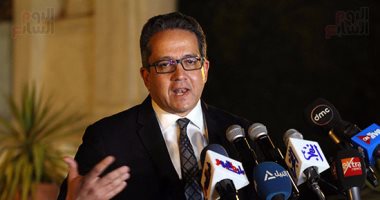 نائب وزير الآثار يزور الدير الأحمر بسوهاج ويتفقد أعمال ترميمه