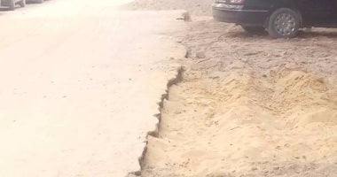 قارئ يشكو من ترك شوارع مدينة الرماية دون رصف بعد مد كابلات المترو