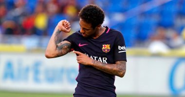 نيمار: شعرت أنى لاعب "بلاي ستيشن" فى بدايتى مع برشلونة