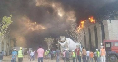 حريق هائل بمزرعة موالح علي مساحة 18 فدان بالبحيرة