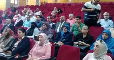 "الأعشاب الطبيعية مصدرا للمواد الفعالة للأدوية".. ندوة بجامعة المنوفية