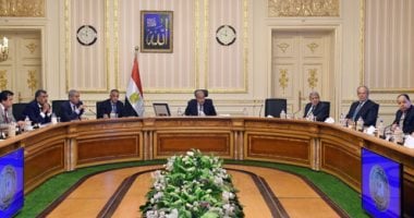 الحكومة تعلن بدء إعداد أجندتها التشريعية استعدادا لدور الانعقاد البرلمانى