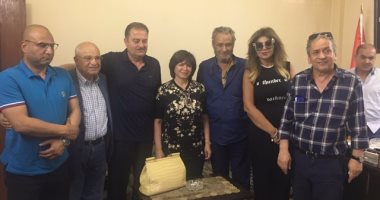 إلهام شاهين والفيشاوى ونقيب السينمائيين فى سوريا للاحتفال بعيد الفن