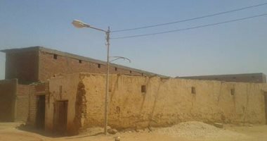تموين الوادى الجديد ينذر المطحن الرئيسى بتجهيز مخزن مطابق للمواصفات بالداخلة
