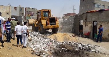 بالفيديو.. إزالة تعديات على أملاك الدولة ببورسعيد.. ومدير الأمن: سنواجه العنف بقوة