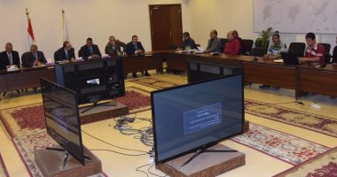 محافظ بني سويف يتابع تنفيذ  خطة إزالة التعديات بمراكز ومدن المحافظة