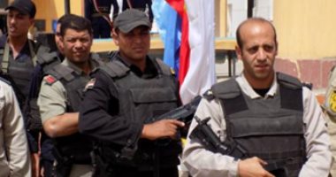 مساعد وزير الداخلية يشهد التدريبات التكتيكية لرجال الشرطة