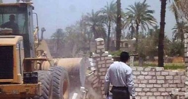 محافظ سوهاج: إنشاء مدرسة إبتدائية و معهد دينى بدار السلام